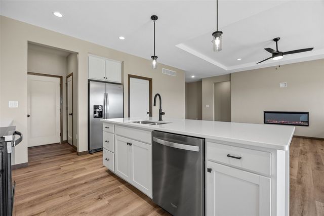 1163 Grant Way, North Liberty, IA 52317
