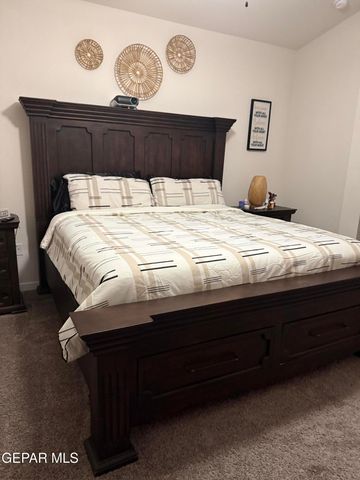 11388 Santa Barbara, Socorro, TX 79927