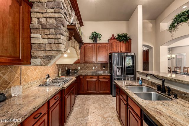 856 W SAINT ANDREWS Drive W, Casa Grande, AZ 85122