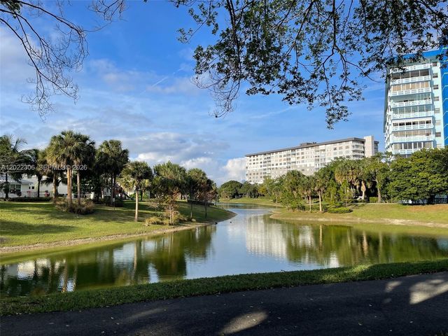 4330 Hillcrest Dr 506, Hollywood, FL 33021