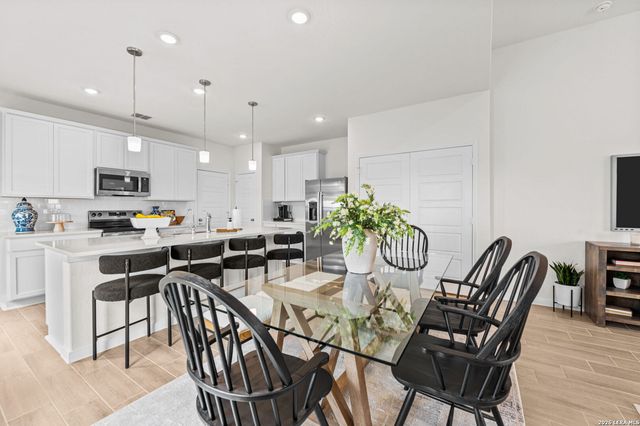 4225 Carlotta Drive, New Braunfels, TX 78130