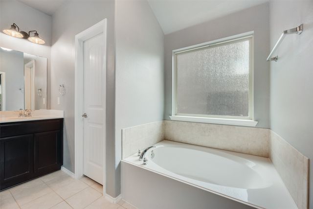 8829 Deadwood Lane, Aubrey, TX 76227