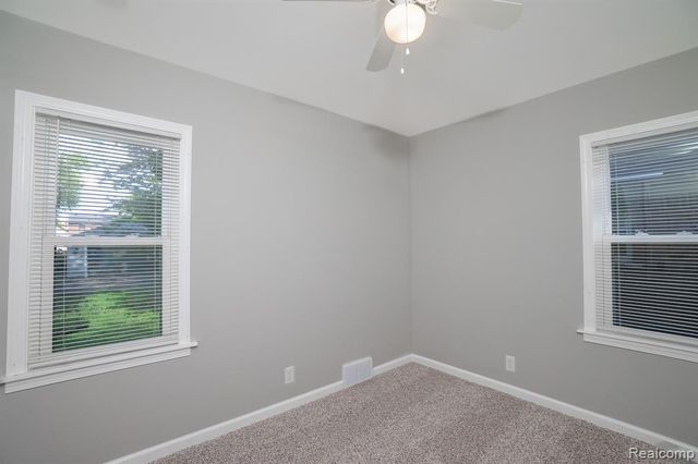 19168 Berden Street, Detroit, MI 48236