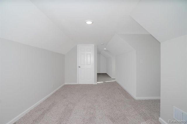 19168 Berden Street, Detroit, MI 48236
