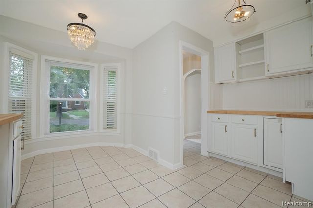 19168 Berden Street, Detroit, MI 48236