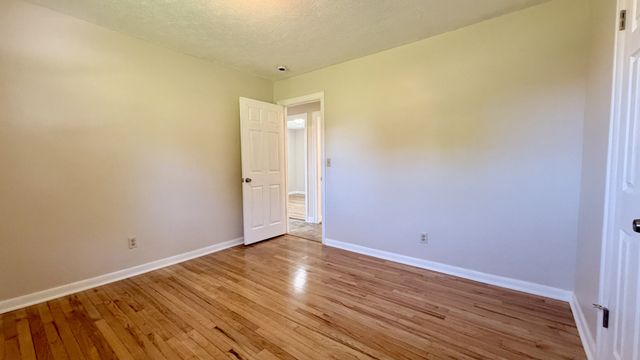 1025 N 3rd St, Pulaski, TN 38478