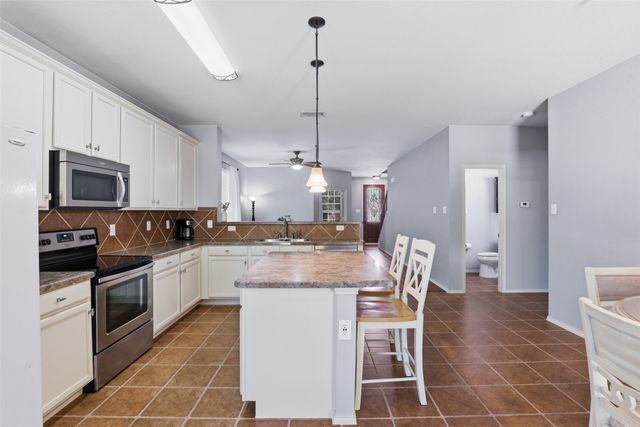 2921 Wispy Trail, Fort Worth, TX 76108