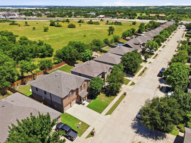2921 Wispy Trail, Fort Worth, TX 76108
