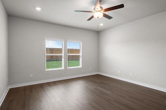 177 Sleep Hollow, Jarrell, TX 76537