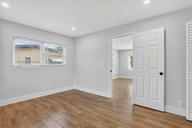 1851 NE 25th Avenue 3, Pompano Beach, FL 33062