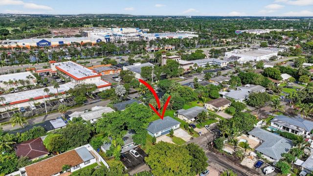 1851 NE 25th Avenue 3, Pompano Beach, FL 33062