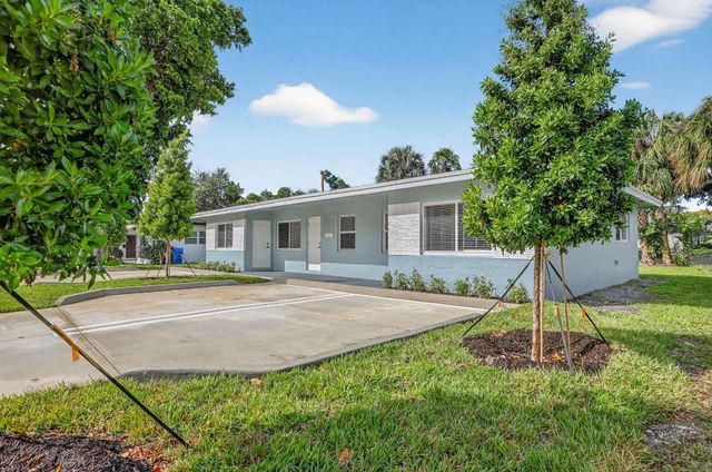 1851 NE 25th Avenue 3, Pompano Beach, FL 33062