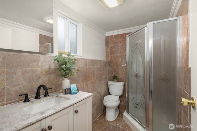 11004 100th Avenue NE, Kirkland, WA 98033