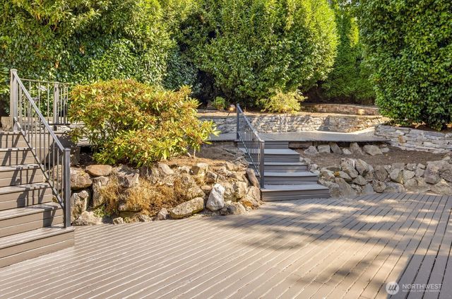 11004 100th Avenue NE, Kirkland, WA 98033