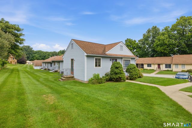 14 Rockhaven Drive 14, Glastonbury, CT 06033