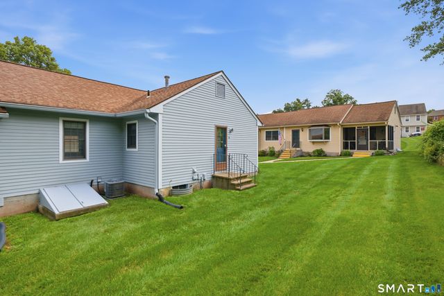 14 Rockhaven Drive 14, Glastonbury, CT 06033