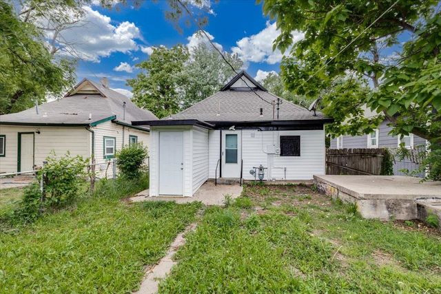 1304 N Fairview, Wichita, KS 67203