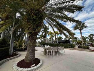 367 NW Foursome Lane, Port St Lucie, FL 34986