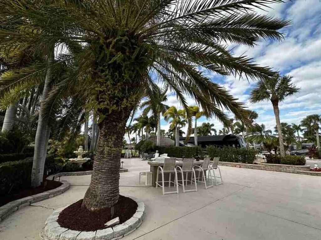 367 NW Foursome Lane, Port St Lucie, FL 34986