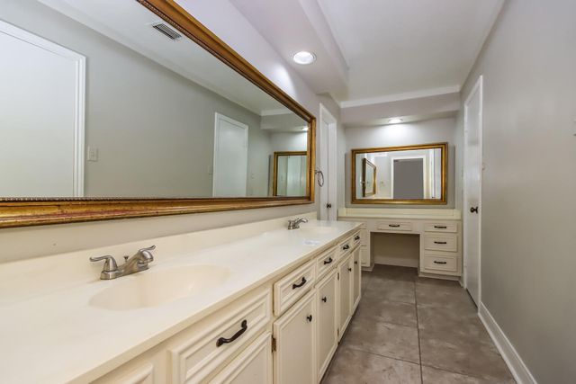 461 Stephen F Austin Drive, Conroe, TX 77302