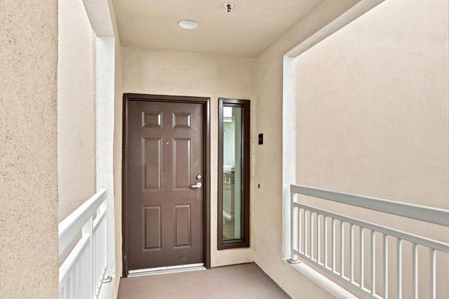 20488 Stevens Creek Boulevard 2211, Cupertino, CA 95014