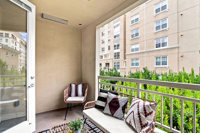 20488 Stevens Creek Boulevard 2211, Cupertino, CA 95014