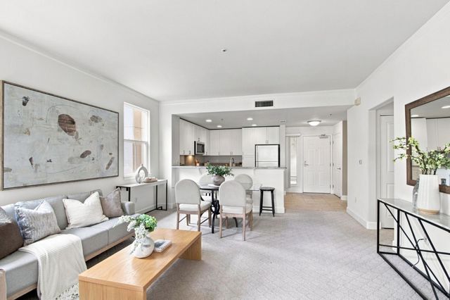 20488 Stevens Creek Boulevard 2211, Cupertino, CA 95014
