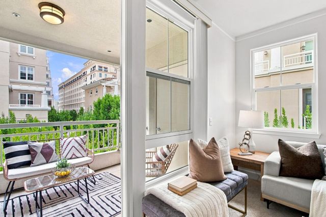 20488 Stevens Creek Boulevard 2211, Cupertino, CA 95014