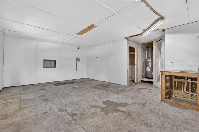 24301 JEFFERSON ST, Astatula, FL 34705