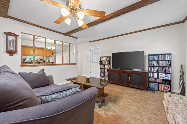 2181 Stringtown Road, Shepherd, TX 77371