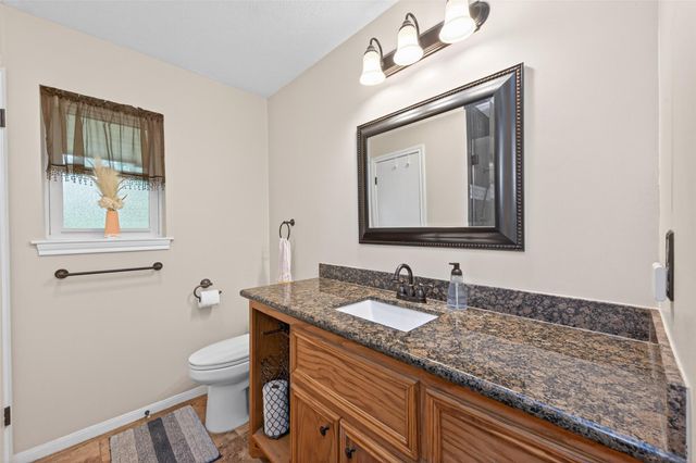2181 Stringtown Road, Shepherd, TX 77371