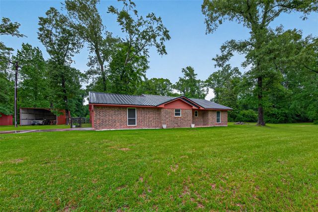 2181 Stringtown Road, Shepherd, TX 77371