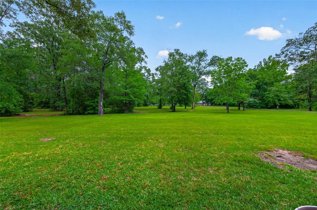 2181 Stringtown Road, Shepherd, TX 77371