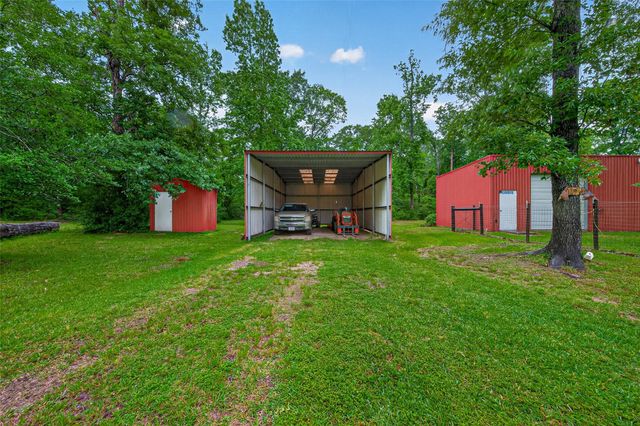 2181 Stringtown Road, Shepherd, TX 77371