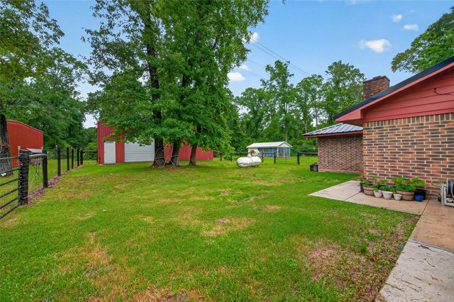 2181 Stringtown Road, Shepherd, TX 77371