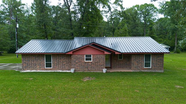 2181 Stringtown Road, Shepherd, TX 77371