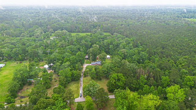 2181 Stringtown Road, Shepherd, TX 77371