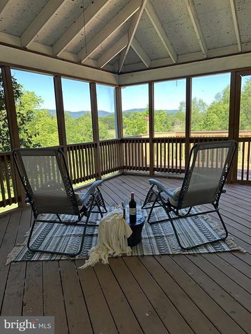 7525 STONEWALL JACKSON HWY, Front Royal, VA 22630