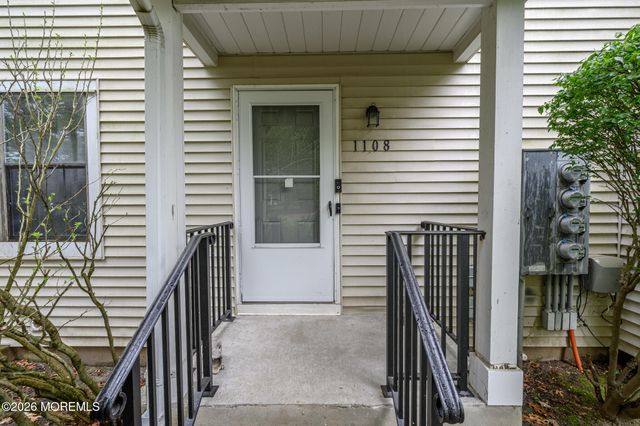 1108 Arlington Drive, Toms River, NJ 08755