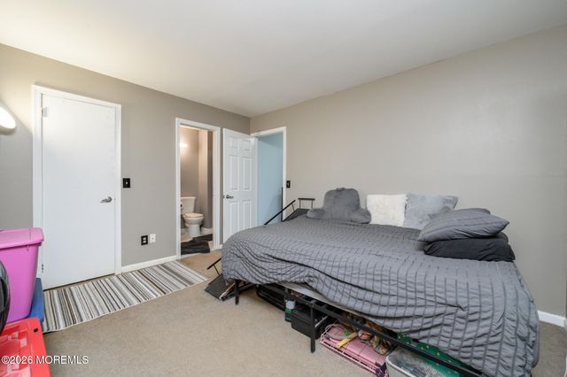 1108 Arlington Drive, Toms River, NJ 08755