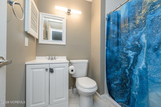 1108 Arlington Drive, Toms River, NJ 08755