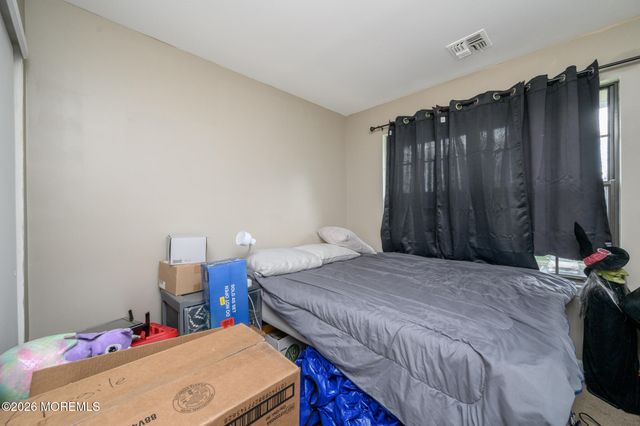 1108 Arlington Drive, Toms River, NJ 08755