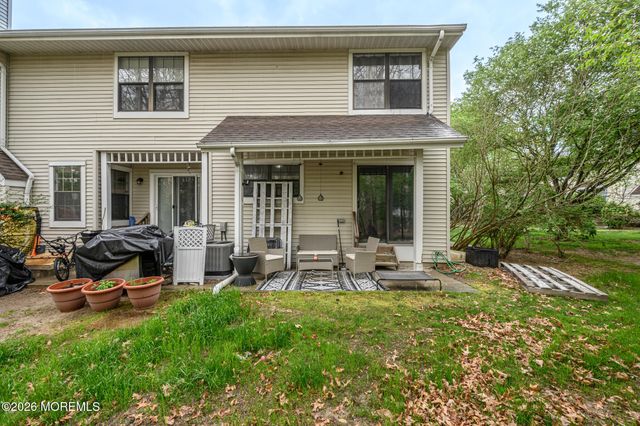 1108 Arlington Drive, Toms River, NJ 08755