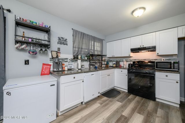 1108 Arlington Drive, Toms River, NJ 08755