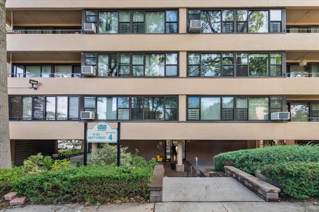 9-05 162 Street 6D, Beechhurst, NY 11357
