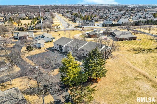 2223 Veterans Rd Unit 21, Morton, IL 61550