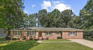 1005 Rampart Drive, Dothan, AL 36303