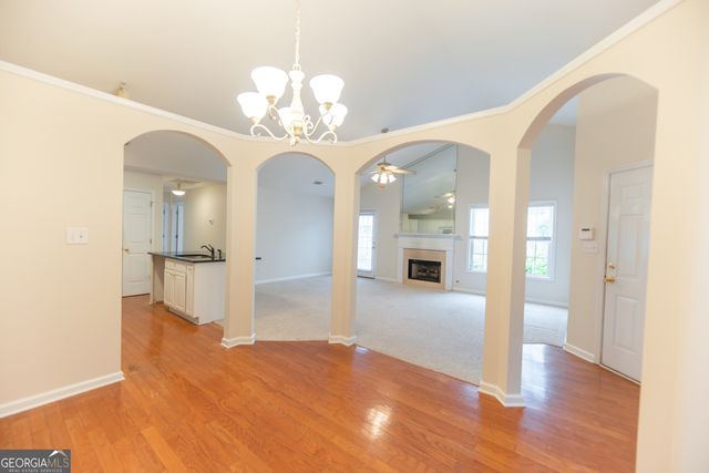 40 Courtyard Lane, Newnan, GA 30265