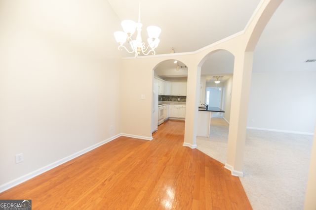 40 Courtyard Lane, Newnan, GA 30265