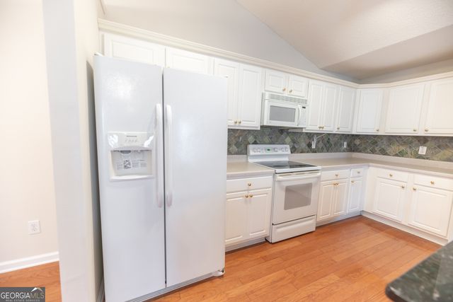 40 Courtyard Lane, Newnan, GA 30265